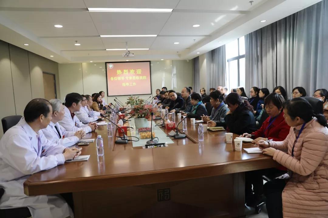 “開拓創(chuàng)新 銳意進取”海福祥養(yǎng)老護理連鎖上海學習交流！